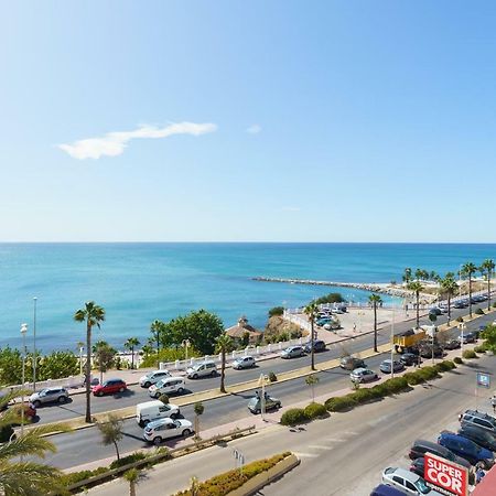 בנאלמדנה Spacious Beachfront Flat With Sea Views And Private Indoor Parking מראה חיצוני תמונה